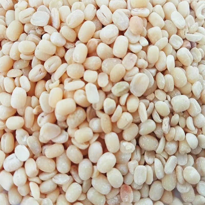 White Urad Dal Broken